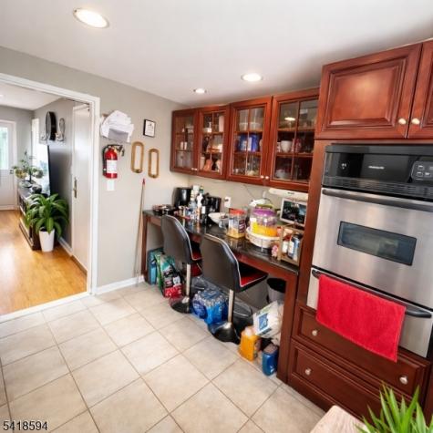 23 Carolyn Terrace Roselle NJ 07203