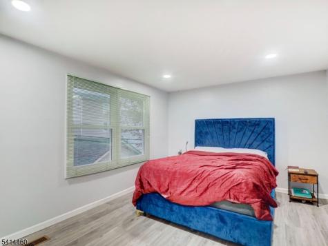 352 N Oraton Parkway East Orange NJ 07017