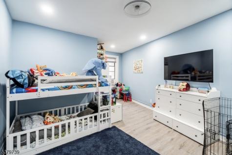 821 Bergen Avenue Jersey City NJ 07306