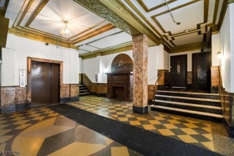 821 Bergen Avenue Jersey City NJ 07306