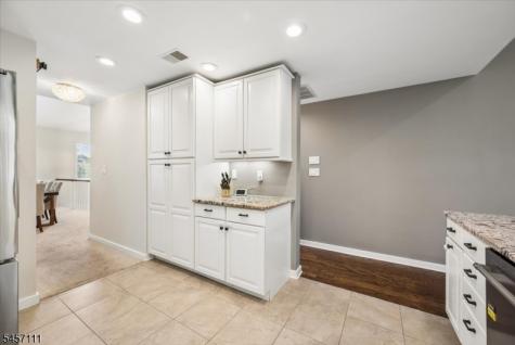 703 Timberbrooke Drive Bedminster NJ 07921
