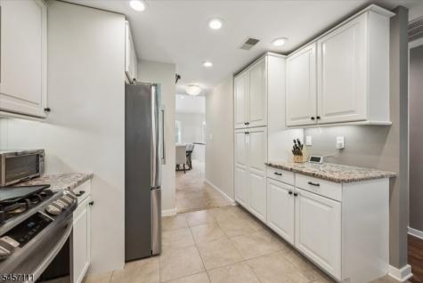 703 Timberbrooke Drive Bedminster NJ 07921
