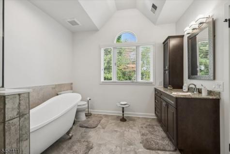703 Timberbrooke Drive Bedminster NJ 07921