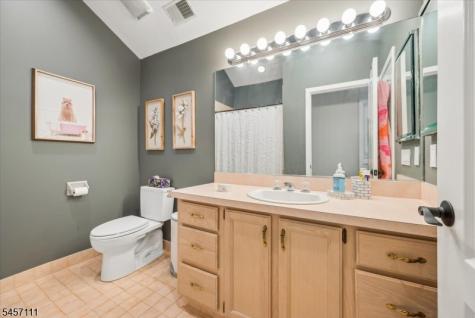 703 Timberbrooke Drive Bedminster NJ 07921