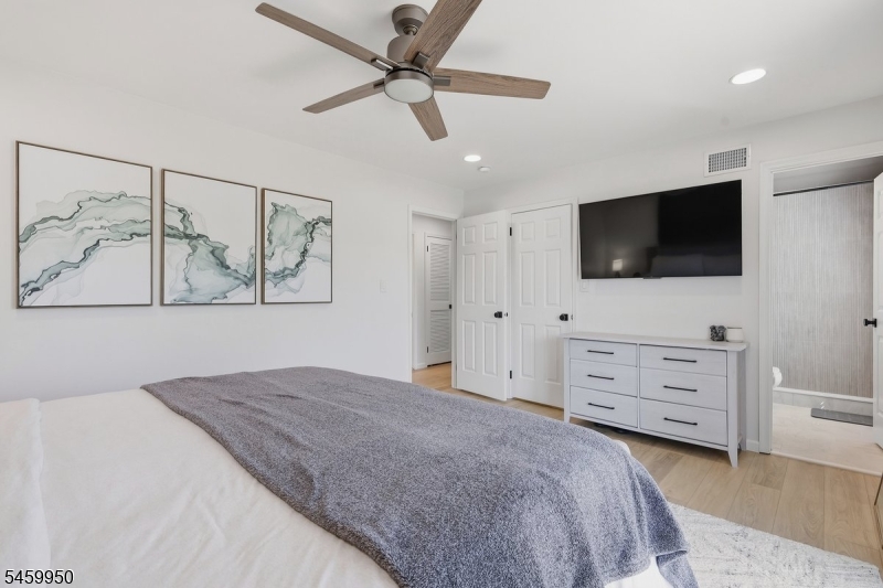 184 Vista Drive Hanover NJ 07927