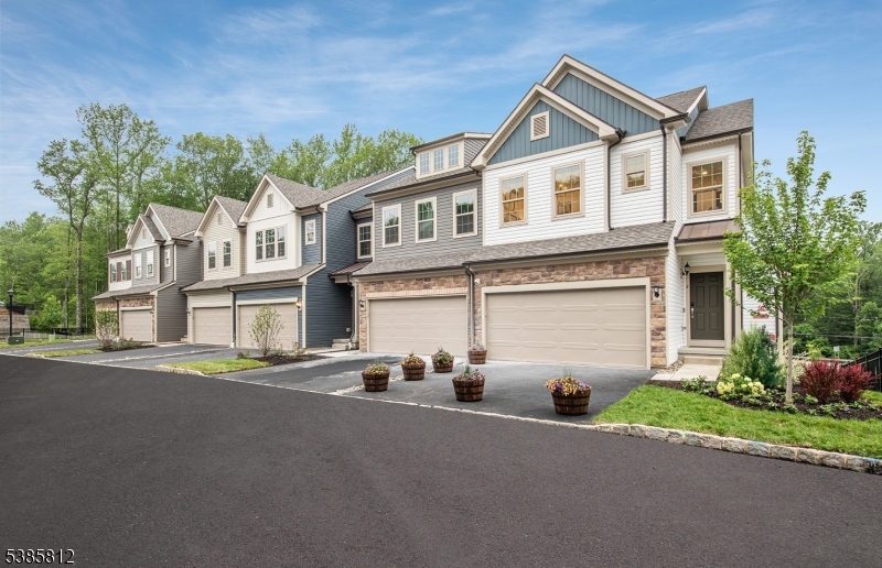 2 Gauer Court Denville NJ 07834