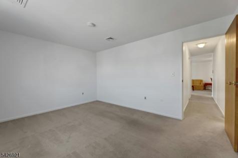 846 Riverside Avenue Lyndhurst NJ 07071