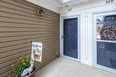 307 Waterview Court Hanover NJ 07927
