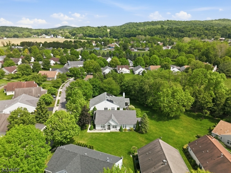 30 Victoria Drive White NJ 07823
