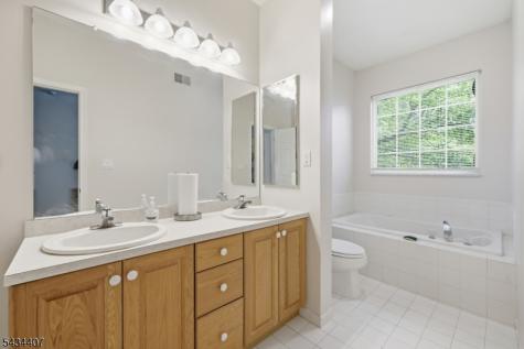 30 Victoria Drive White NJ 07823