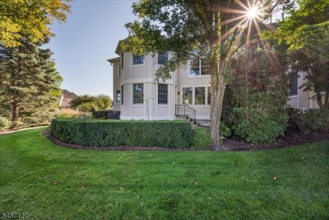24 Benedict Crescent Bernards NJ 07920