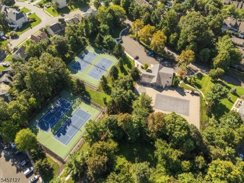 24 Benedict Crescent Bernards NJ 07920