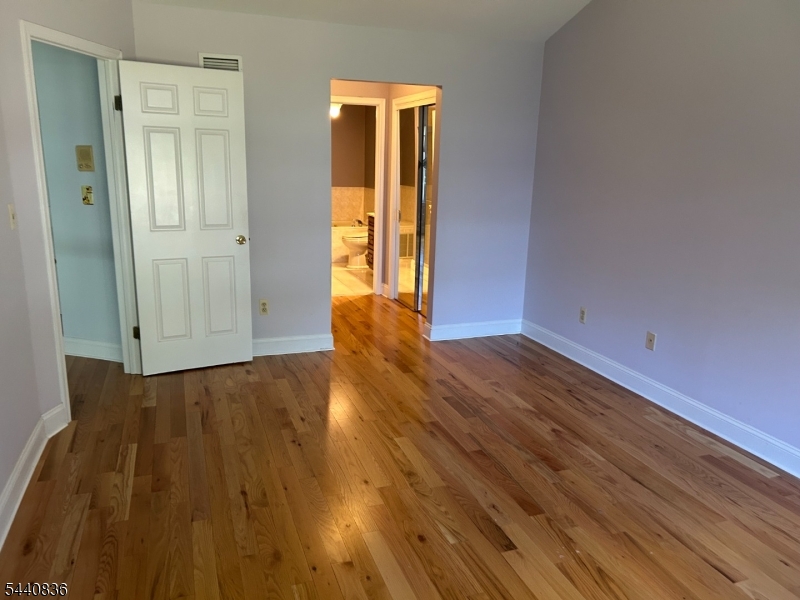 42 Myrtle Court Readington NJ 08889