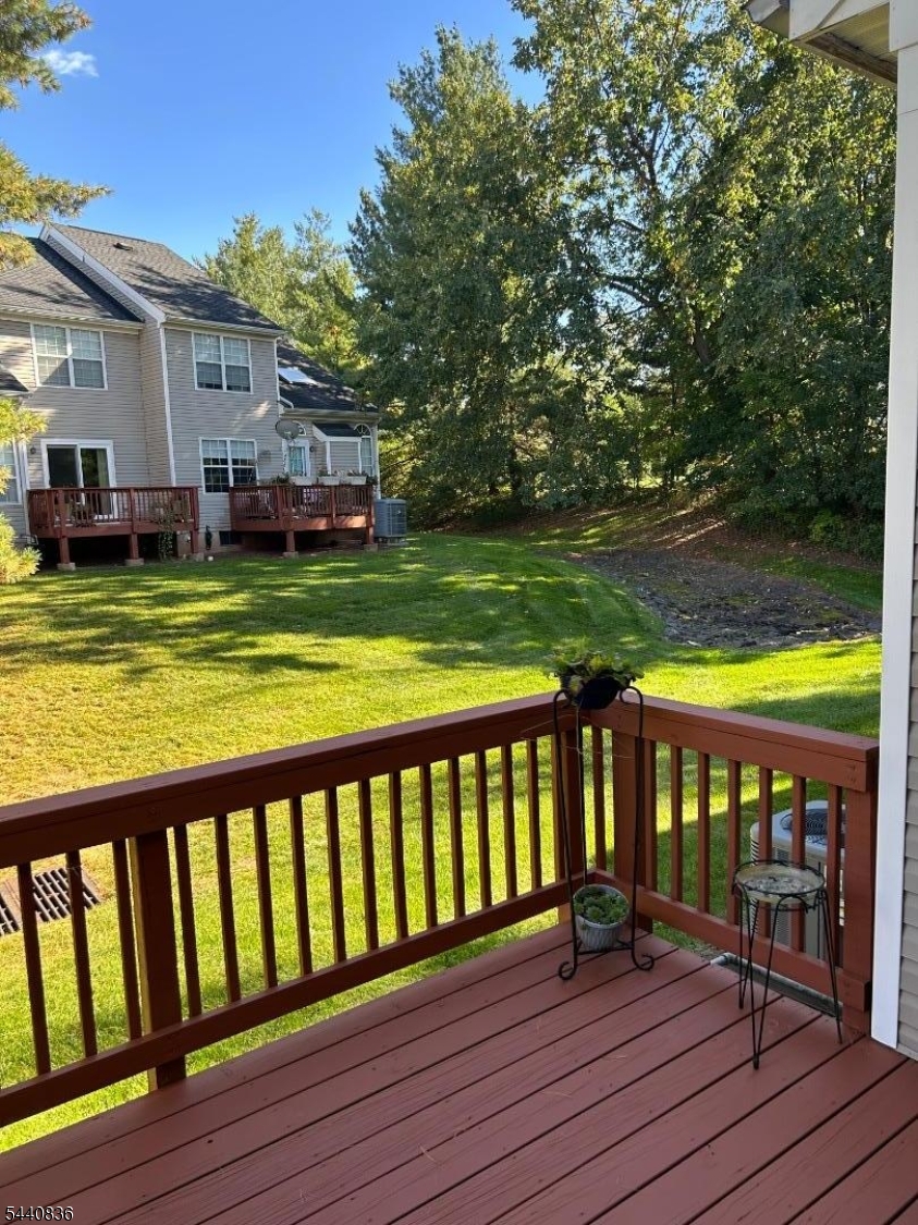 42 Myrtle Court Readington NJ 08889