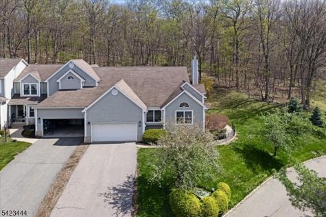 126 Worcester Drive Wayne NJ 07470
