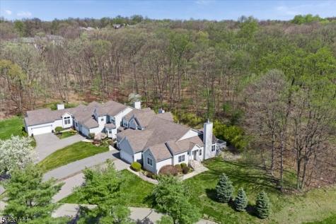 126 Worcester Drive Wayne NJ 07470