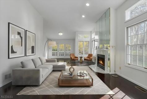 126 Worcester Drive Wayne NJ 07470