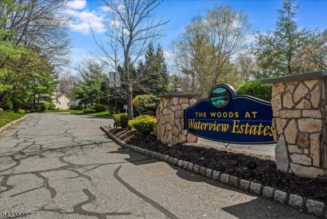 126 Worcester Drive Wayne NJ 07470