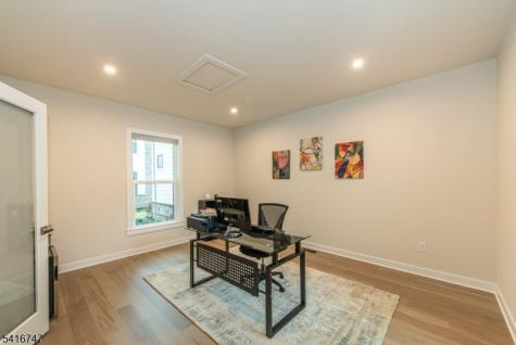 24 Willow Lane Parsippany-troy Hills NJ 07054