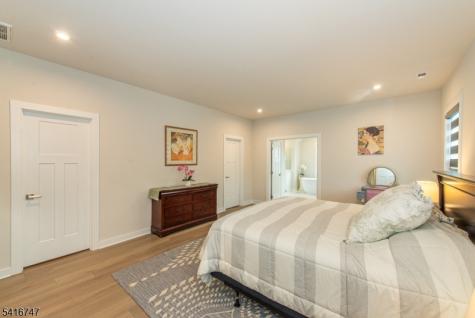 24 Willow Lane Parsippany-troy Hills NJ 07054