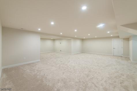 24 Willow Lane Parsippany-troy Hills NJ 07054