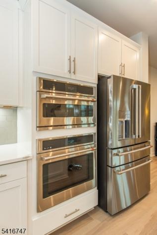 24 Willow Lane Parsippany-troy Hills NJ 07054