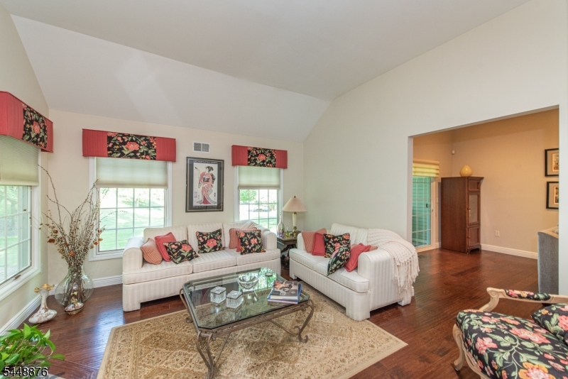 18 Century Court Montville NJ 07045