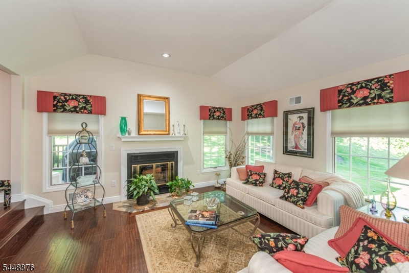 18 Century Court Montville NJ 07045