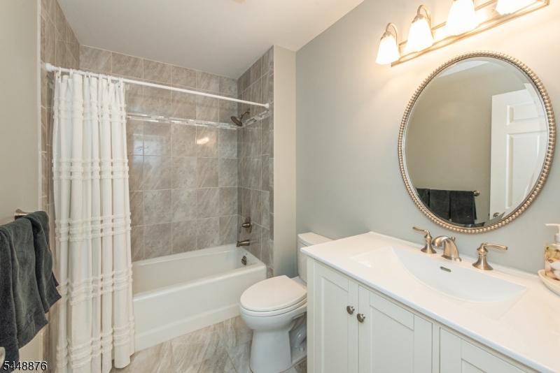 18 Century Court Montville NJ 07045