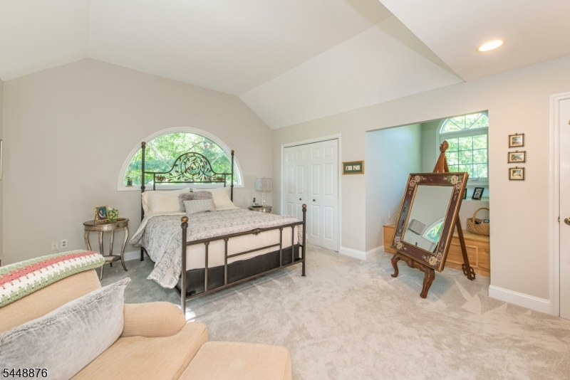 18 Century Court Montville NJ 07045