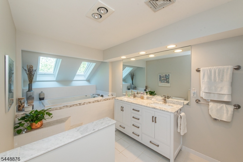 18 Century Court Montville NJ 07045
