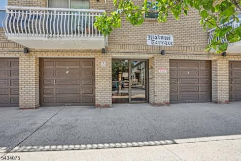 272 Walnut Street Newark NJ 07105