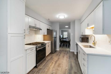 119 Hawthorne Court Rockaway NJ 07866