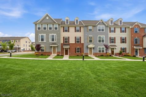 19 Kiln Aberdeen NJ 07721