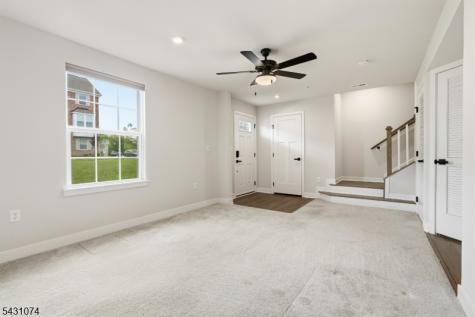 19 Kiln Aberdeen NJ 07721
