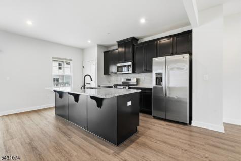 19 Kiln Aberdeen NJ 07721