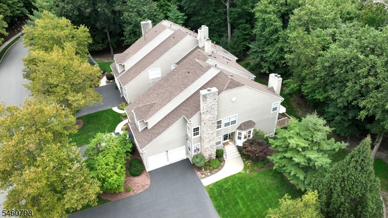8 Hunter Road North Haledon NJ 07508