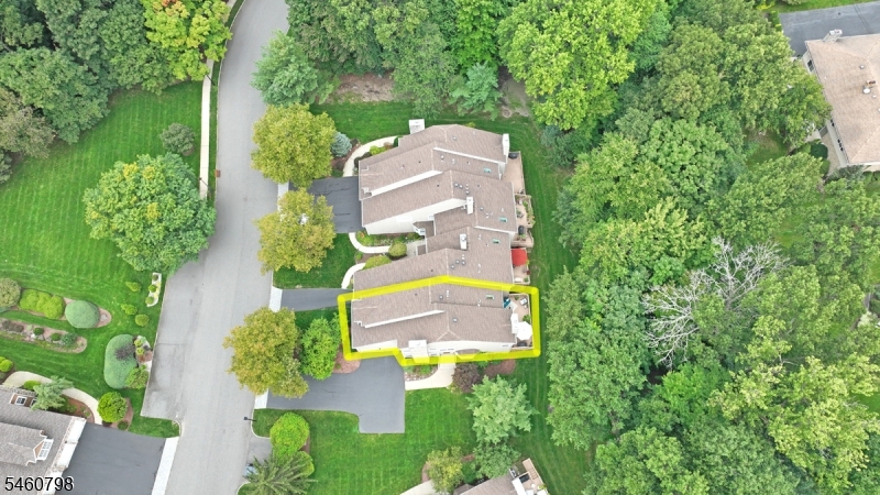8 Hunter Road North Haledon NJ 07508