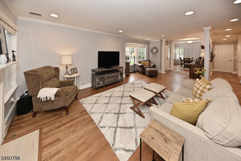 8 Hunter Road North Haledon NJ 07508