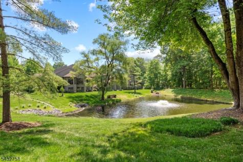 26 Sherwood Drive Mountain Lakes NJ 07046
