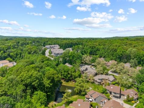 26 Sherwood Drive Mountain Lakes NJ 07046