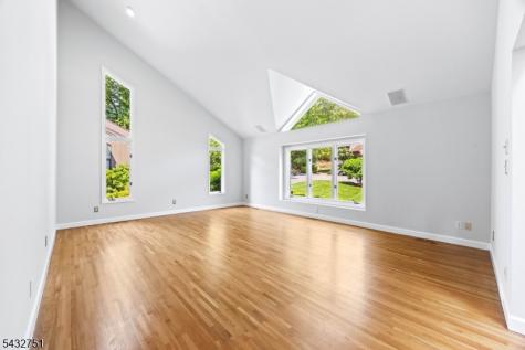 26 Sherwood Drive Mountain Lakes NJ 07046