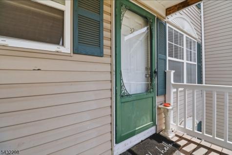 239 40th Street Irvington NJ 07111