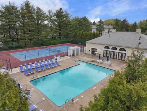 919 Burgundy Way Wayne NJ 07470