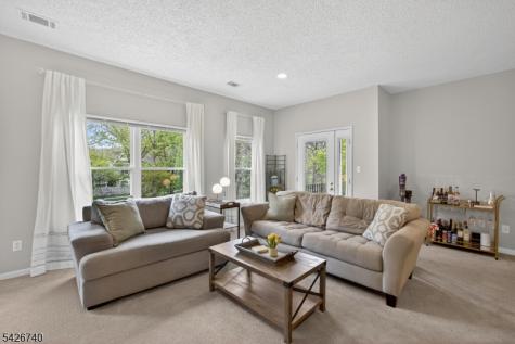 919 Burgundy Way Wayne NJ 07470