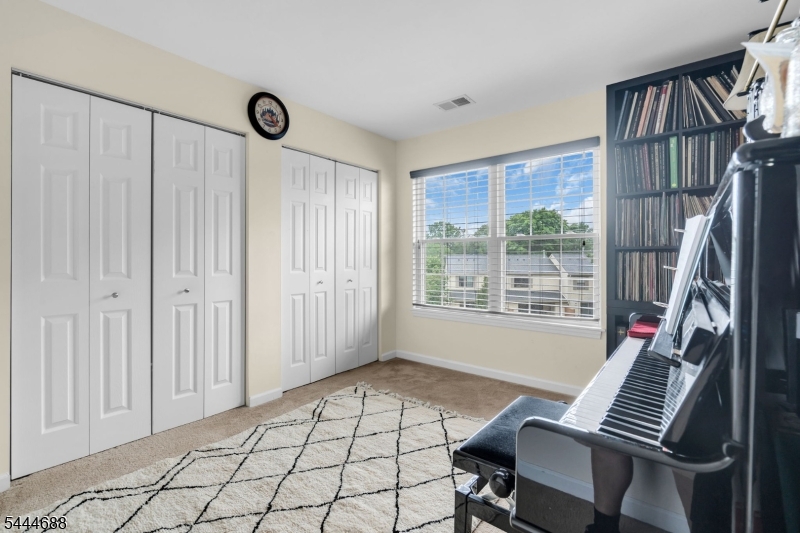57 Fisher Drive Franklin NJ 08823