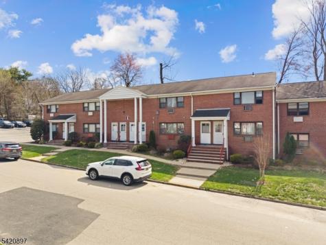 6 Colonial Drive Little Falls NJ 07424