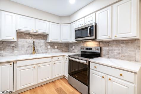 237 Cannella Way Riverdale NJ 07457