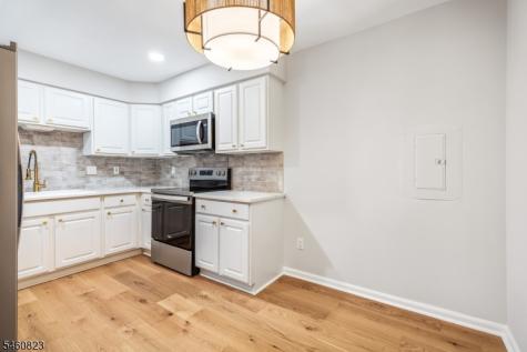 237 Cannella Way Riverdale NJ 07457