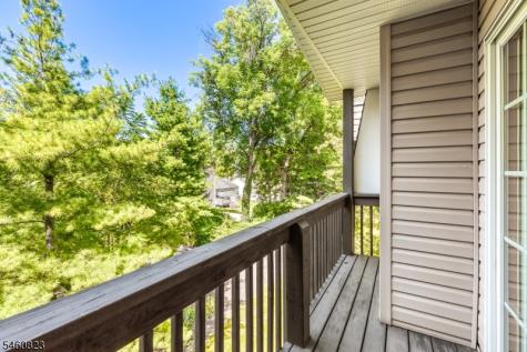 237 Cannella Way Riverdale NJ 07457